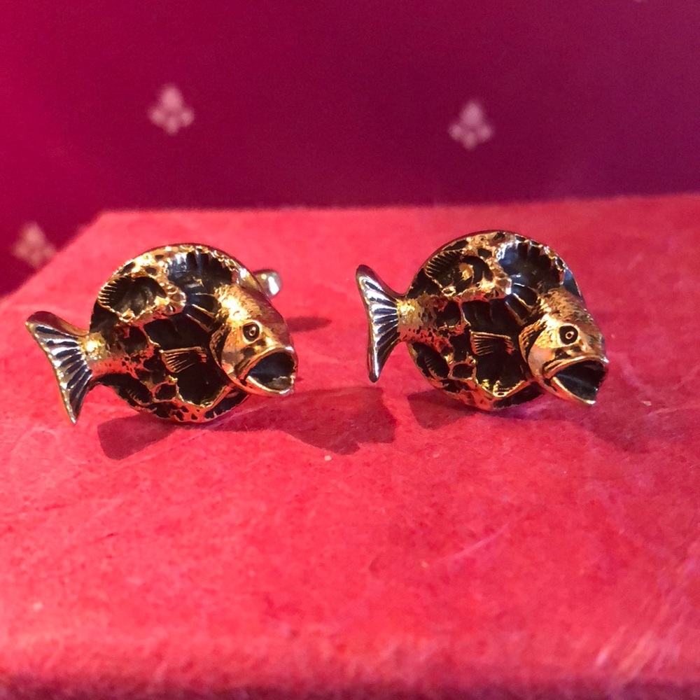 Hickok Big-mouthed Bass Cufflonks